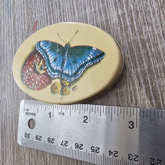 Vintage Blue Butterfly on Raspberry Oval Mini Pill Treasure Tin - Picture 6 of 6